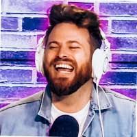 Toni Ryan's Instagram, Twitter & Facebook