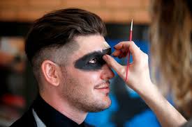 Interviews, photos & video: Oklahoma filmmaker Kyle Roberts roars back into  the 1920s with new project 'The Grave'