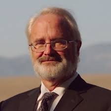 This is “The Flux” origami-inspired snow shoes that transform with each…