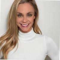 Julie Suttles's Instagram, Twitter & Facebook