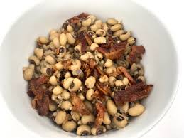 Add the black eyed peas, 2 strips of bacon, bay leaves, and thyme. Black Eyed Peas Recipe With Bacon Recipe