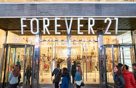 Not only do you get extra time to pay for purchases, but you can also reap rewards by using the gap credit card or gap visa credit card issued by synchrony bank. Clothing Brand Forever 21 Reports Possible Credit Card Breach