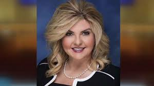 Cientos de personas exigen la renuncia de Michele Fiore