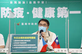 疫情, 公投, 中選會, 中選會主委, 陳朝建, 民調, 國民黨, 投票, 民進黨, 指揮中心, 滿意度, 防疫, 執政黨, 報復 En6j3k75 U7mfm