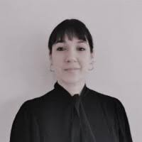 Isabelle Rowell's Instagram, Twitter & Facebook