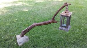 gartenstele eichenstele eiche massiv naturstein holzstele eiche massiv hangelaternen eiche
