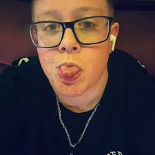 What are the easiest fish and wood dragons to train?