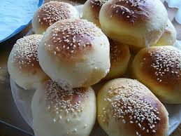 10 resep kreasi puff pastry, lezat dan cocok jadi sajian keluarga. Resep Roti Burger Nan Nikmat Hidanganku