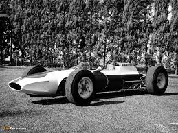 The 158 was the first ferrari formula one car to use a monocoque chassis. Ferrari 1512 1964 65 Photos 800x600