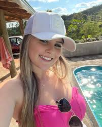 I'm from Rusia 🇷🇺 I love♥️you