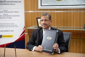 A national body for development of bumiputera entrepreneurs. Kpt Memorandum Persefahaman Mou Dengan Perbadanan Usahawan Nasional Berhad Punb