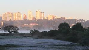 A temperatura mais baixa do estado foi registrada em general carneiro, na região central do paraná, de acordo com a somar meteorologia. Curitiba Foi De 3 C A 24 C Em Poucas Horas Nesta Terca Feira Numa Amplitude Termica Historica