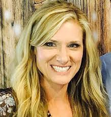 Dina Cavazos's Instagram, Twitter & Facebook