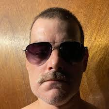 Another one to avoid. Do you think he sent the refund? Lol