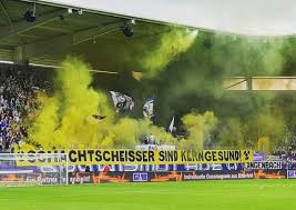 A derby is a derby and it's always difficult to predict. Video Auseinandersetzung Mit Hsv St Pauli Fans Faszination Fankurve