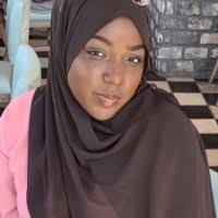 200+ perfiles de «Conte»