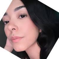 Roxana Smith's Instagram, Twitter & Facebook