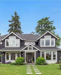 Immaculate Bellevue Home Luxury Homes House And Home Magazine Luxury Realtor