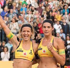 Jun 01, 2021 · usa volleyball has come a long way in offering competitive athletes an ability to stay in the sport and has supported the beach athlete development as well. Beachvolleyball Der Sieg Hier In Hamburg Ist Der Wahnsinn Welt