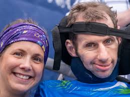 Chris Lawler 'humbled' as former Liverpool player offers to pay for hip  surgery