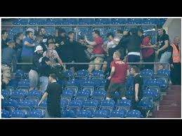 Wir haben es nicht verdientn zu gewinnen. Aktuelle Nachrichten Schalke Frankfurt Schwere Ausschreitungen Bei Pokal Halbfinale Youtube