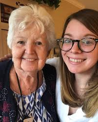 My sweet Nana, Faith Winifred Hicks, passed away yesterday two days after  her 89th birthday. To know my Nana was to love her: she was caring,  considerate and my biggest cheerleader. She