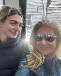 Girls' night out 🍸🦪 Happy hour at Society Hill Hotel with my favorite  date 🩷 #philadelphia #phillyhappyhour #societyhillhotel  #philadelphia_citylife #philadelphia_ig #happyhourtime