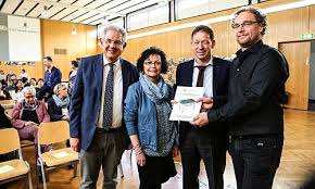 Angeboten werden die schulformen gesamtschule mit folgenden abschlüssen. Dusseldorf Garath Neue Gesamtschule An Der Stettiner Strasse Bildung Wirtschaft Report D De Dusseldorf Internetzeitung
