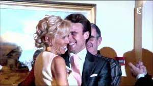 Lundi 21 novembre, des images du mariage de brigitte et emmanuel macron ont été diffusées dans macron, la stratégie du météore, un documentaire de pierre hurel diffusé sur france 3. 8 Brigitte Macron Ideas Brigitte French First Lady First Lady