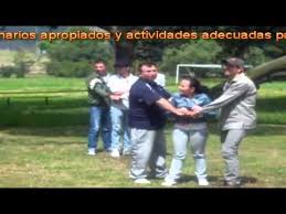 En años recientes, se ha venido observando que la población de adultos mayores viene en ascenso, por lo que organizaciones tanto gubernamentales como privadas se han venido interesando en el bienestar y mejoramiento de la vida de la persona de edad avanzada. Ludicas Y Recreacion Para Adultos Mp4 Youtube
