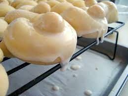 Italian Love Knot Cookies Recipe Knot Cookies Italian Cookie Recipes Food