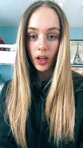 Autumn Hummel's Instagram, Twitter & Facebook