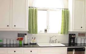 En sik kucuk pencereler icin perde fatih kucuk ayasofya perdeci perde perdeci perdemodelleri fonperde zebraperde storperde pliseliperde dikeyperde perde jaluzi yatak odasi perdeleri. Kucuk Pencereler Icin Perde Secimi 2021 Dekorcenneti Com