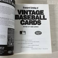 Standard Catalog of Vintage Baseball Cards by Bob Lemke
