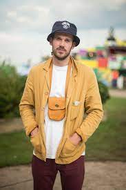 Pairing A Bucket Hat With Your Chore Jacket Puts This Streetwear Piece Into Workwear Mode Wgsn Street Sh Prom Suits For Men Mens Street Style Outfits With Hats