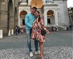 12:09 малиновский о 2:3 с нидерландами: Foto Zheny Ruslana Malinovskogo Pered Matchem Atalanta Shahter Telekanal Futbol
