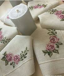 Angelica Lopez Ruiz Adli Kullanicinin Cicek Panosundaki Pin Crewel Embroidery Kanavice Kanaviceler