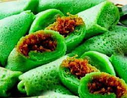 Makanan ini menjadi pilihan favorit banyak orang. Resep Dan Cara Membuat Kulit Kue Dadar Gulung Hijau Isi Gula Kelapa Manis Enak Tipstriksib