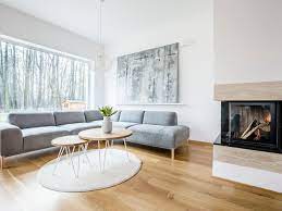 If you don't have one big piece, consider hanging multiple pieces together. 25 Best Large Wall Art Ideas To Fill Those Blank Spaces