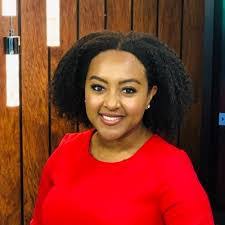 Tara Becker's Instagram, Twitter & Facebook