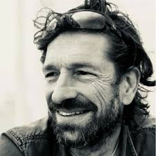 Gisteren heb ik mijn HBO Informatica Bachelor diploma in ontvangst mogen  nemen! Heel erg blij mee! Meteen weer door naar de nieuwe uitdaging met  energie en motivatie.