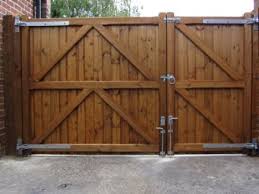 Fence 30 40 Split Google Search Rvyard Wood Fence Gates Backyard Gates Wooden Gates Driveway