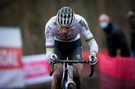 Van Der Poel Start Toch In Dendermonde Met Oog Op Wk Wielrennen Ad Nl