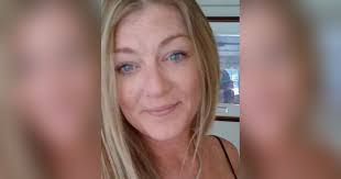 Tammy Sperry's Instagram, Twitter & Facebook