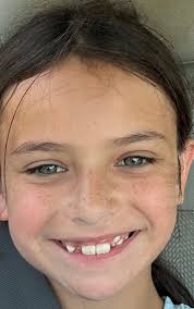 Steamy day…but my “ride or die” girl is with me!! Here till 7 unless we  blow away!!!