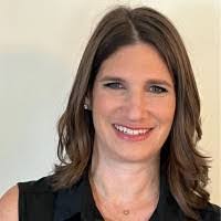 Danielle Geib's Instagram, Twitter & Facebook