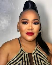 A beauty queen as a Minister, a silent Mazembe, a Foreign Affairs minister  busy with marriage at 60yrs... Good President surrounded by jokers!