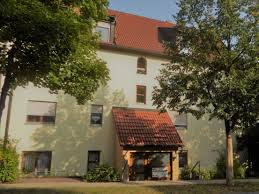 Angebote von lokalen anbietern übersichtlich dargestellt nach ort, preis und aktualität. 3 Zimmer Wohnung Zu Vermieten Hans Breckwoldt Str 31 37 91154 Roth Roth Kreis Mapio Net