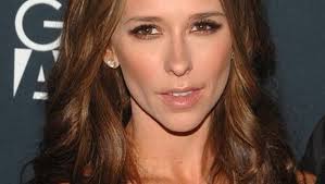 Jennifer Love Hewitt: sebaláska je krásny vzťah na celý život