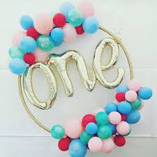 Perfect for decorating your walls, kitchen, living room, bedroom and entryway on. 8 Diy Hula Hoop Wreath Projects Faux Sho